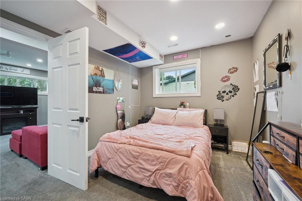 170 Elmslie Place Property Photo 18