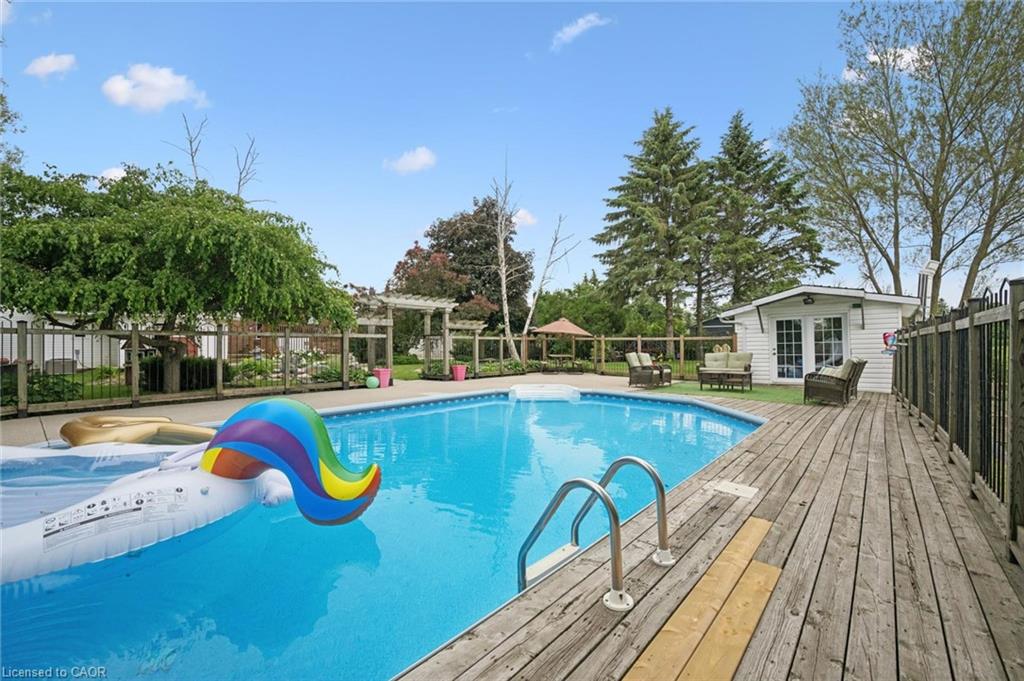 170 Elmslie Place Property Photo 27