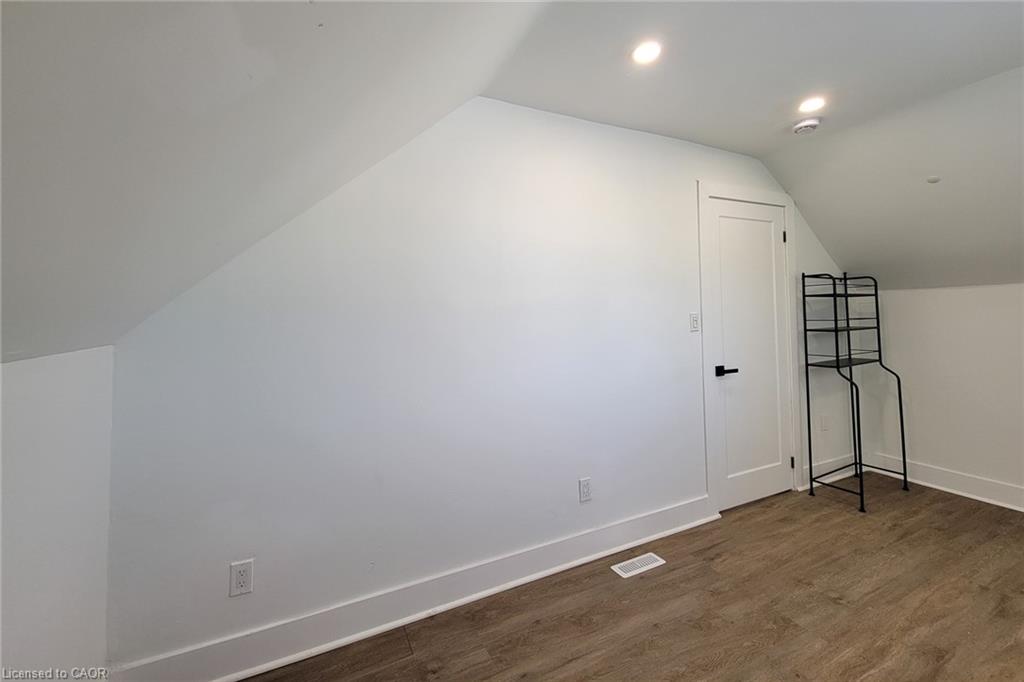78 Hillyard Street Property Photo 37