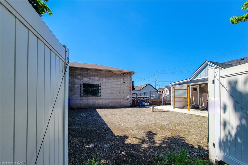 78 Hillyard Street Property Photo 44