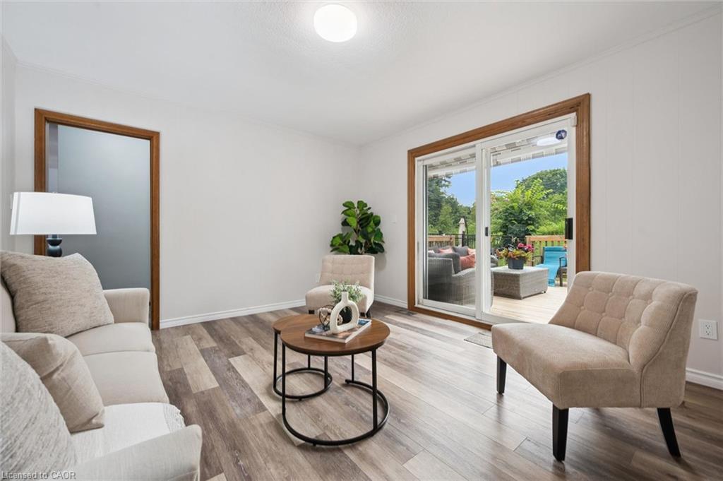30 Westminster Avenue Property Photo 20
