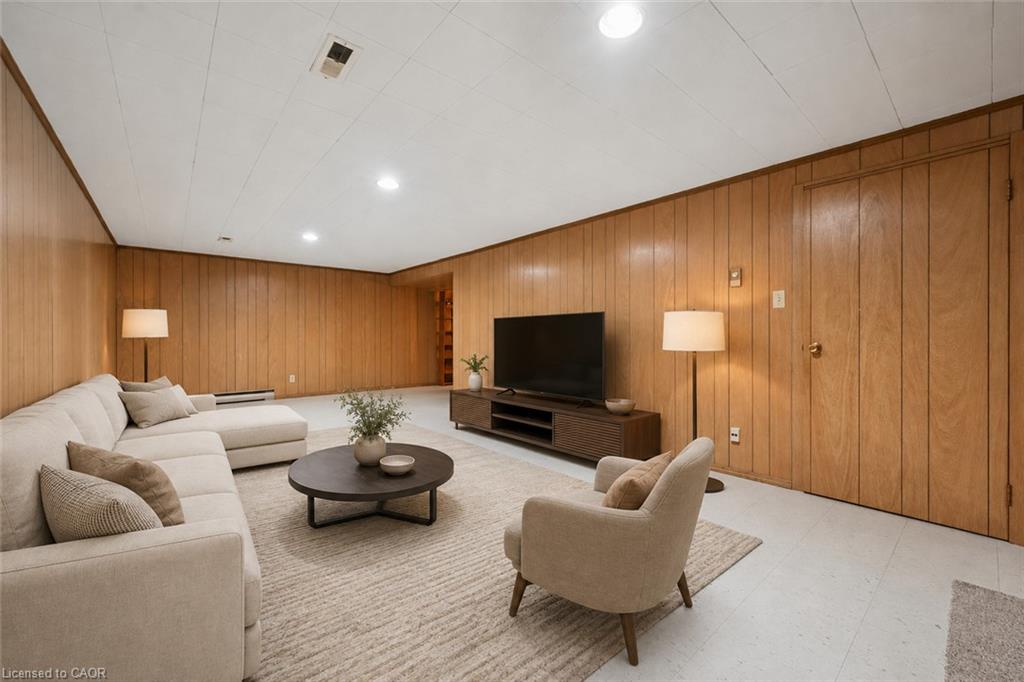 30 Westminster Avenue Property Photo 30