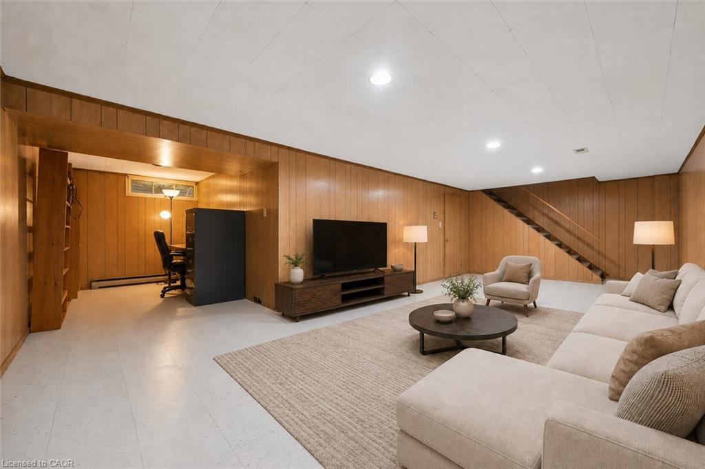 30 Westminster Avenue Property Photo 31