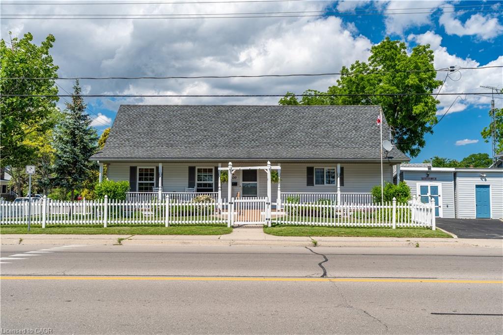 339 Main Street W Property Photo 26