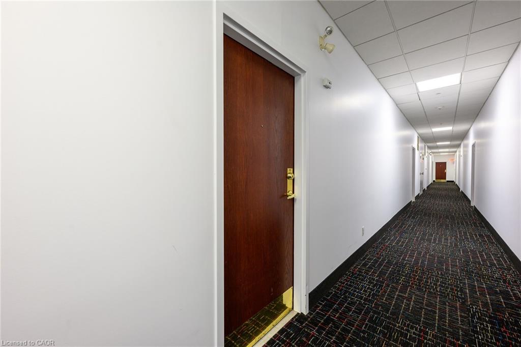 315-262 Dundas Street E Property Photo 4