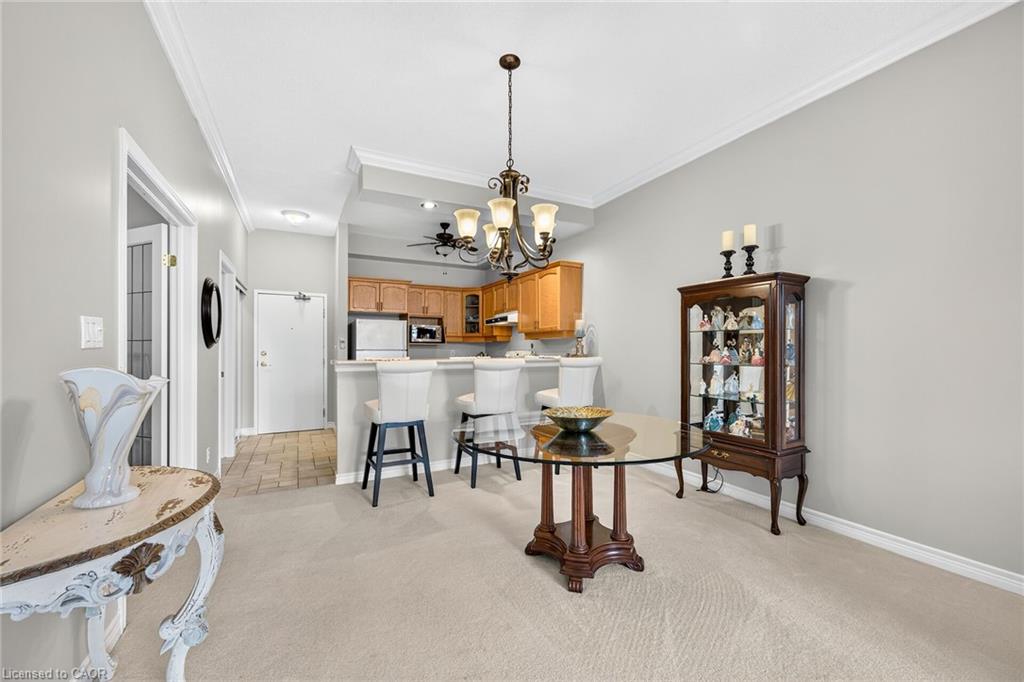 315-262 Dundas Street E Property Photo 5