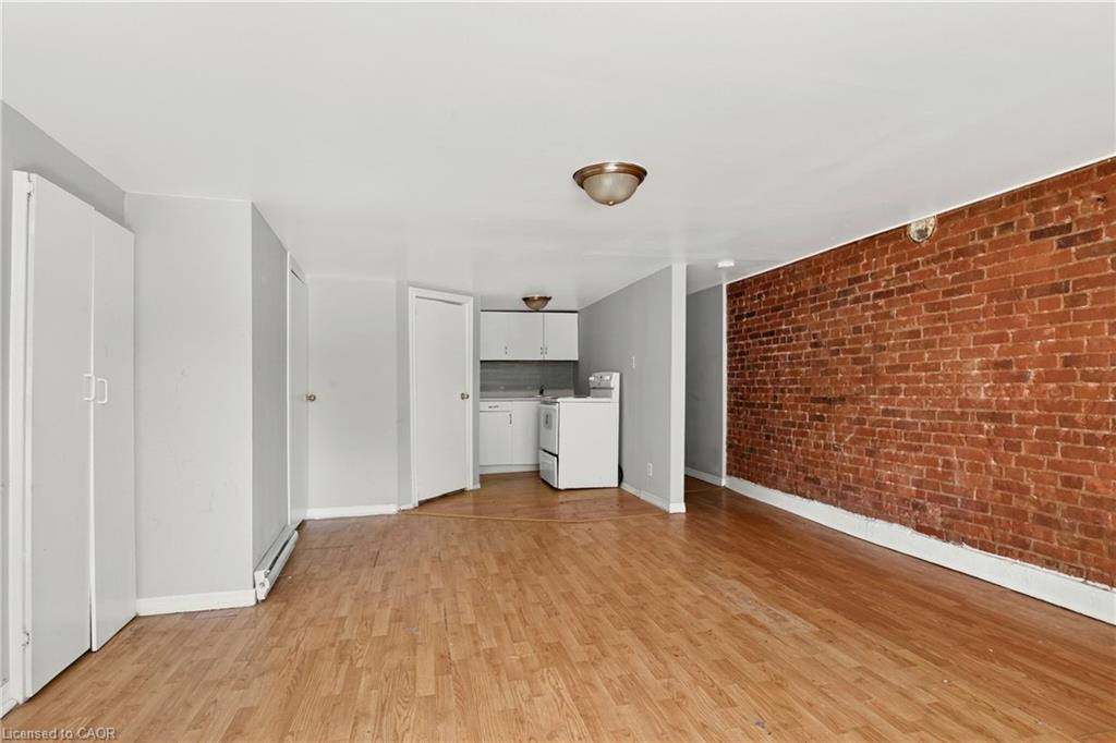170 Macnab Street N Property Photo 6