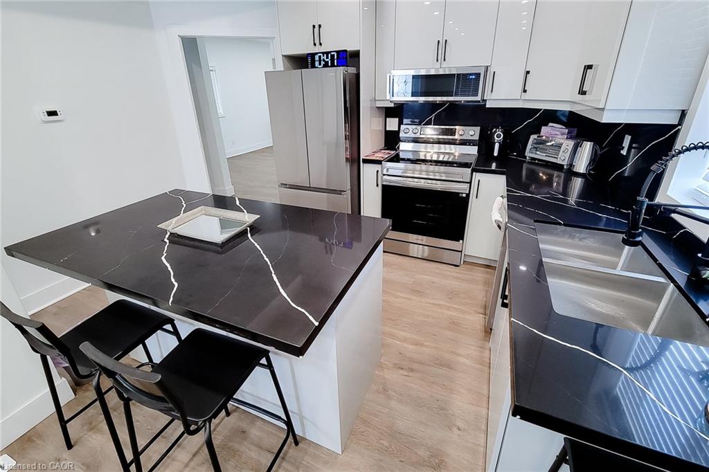 78 Hillyard Street Property Photo 13