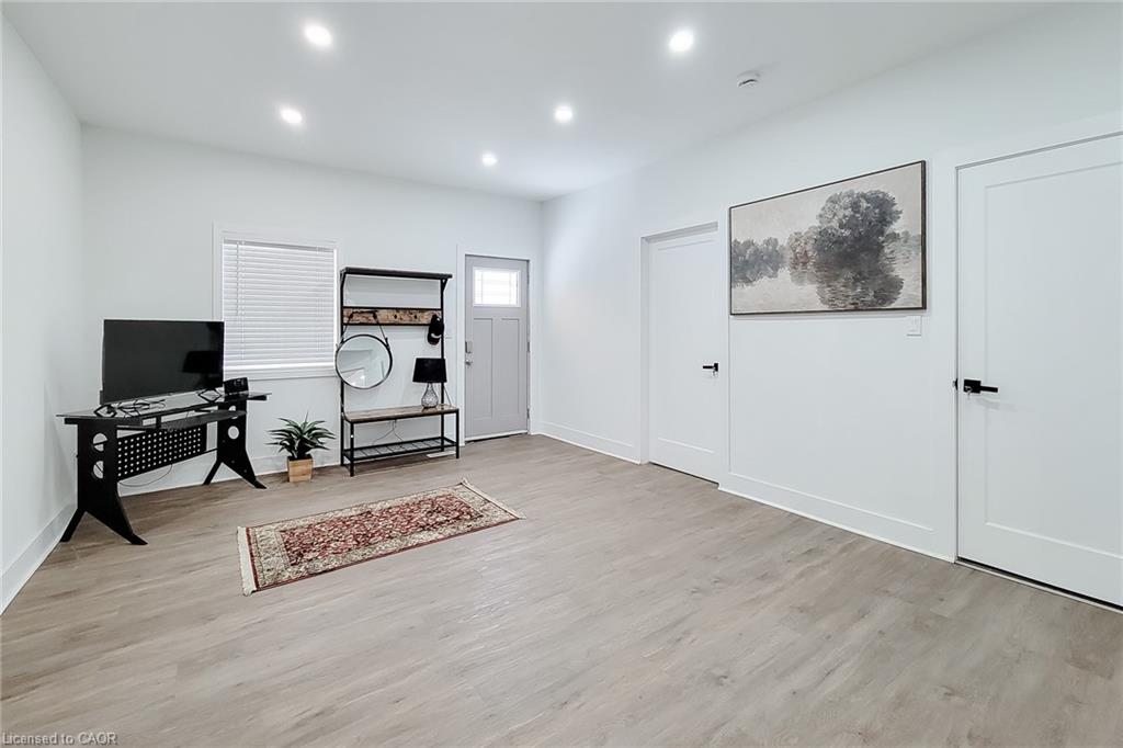 78 Hillyard Street Property Photo 20
