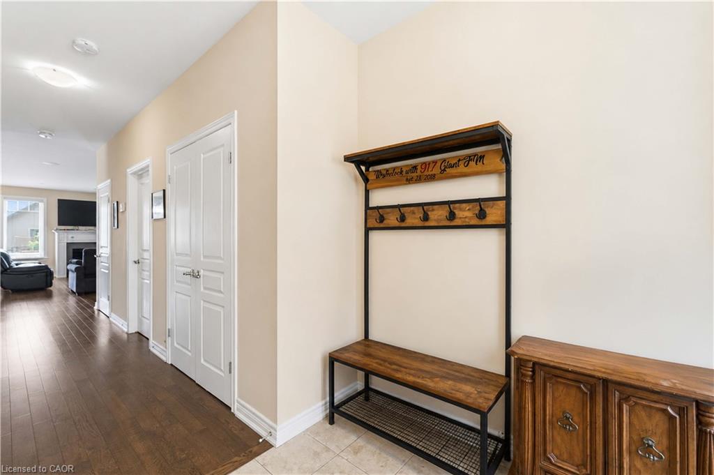 9 Efthemio Court Property Photo 4