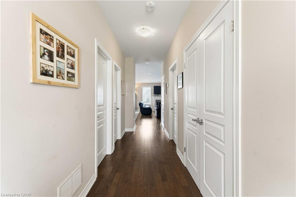 9 Efthemio Court Property Photo 5