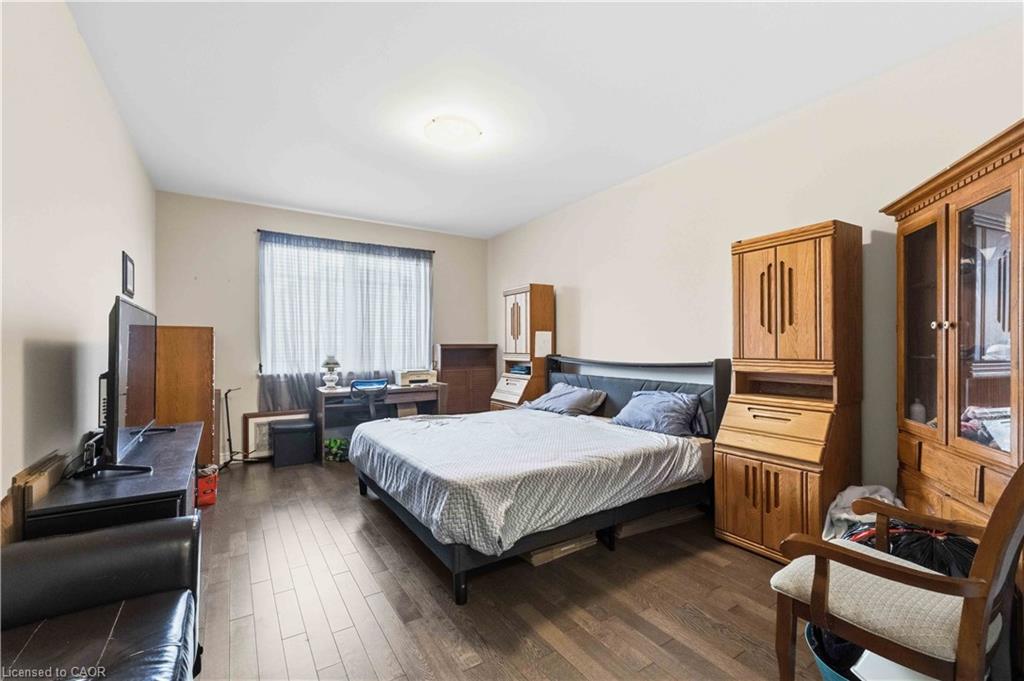 9 Efthemio Court Property Photo 17