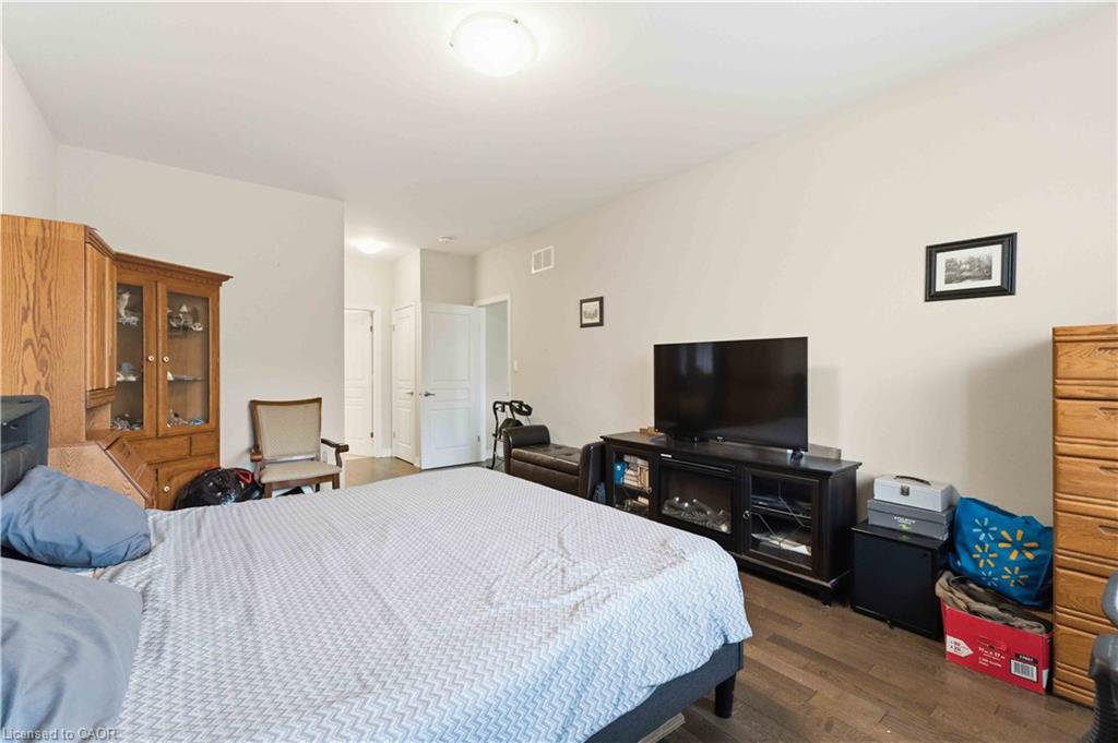 9 Efthemio Court Property Photo 18