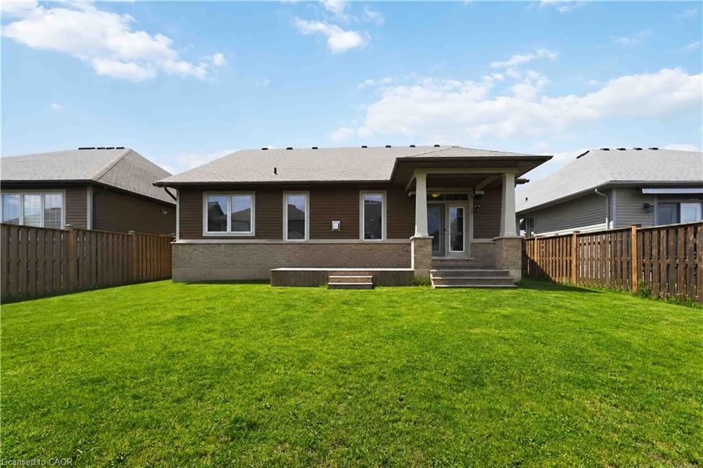 9 Efthemio Court Property Photo 26