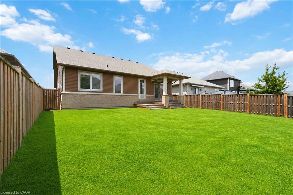 9 Efthemio Court Property Photo 27