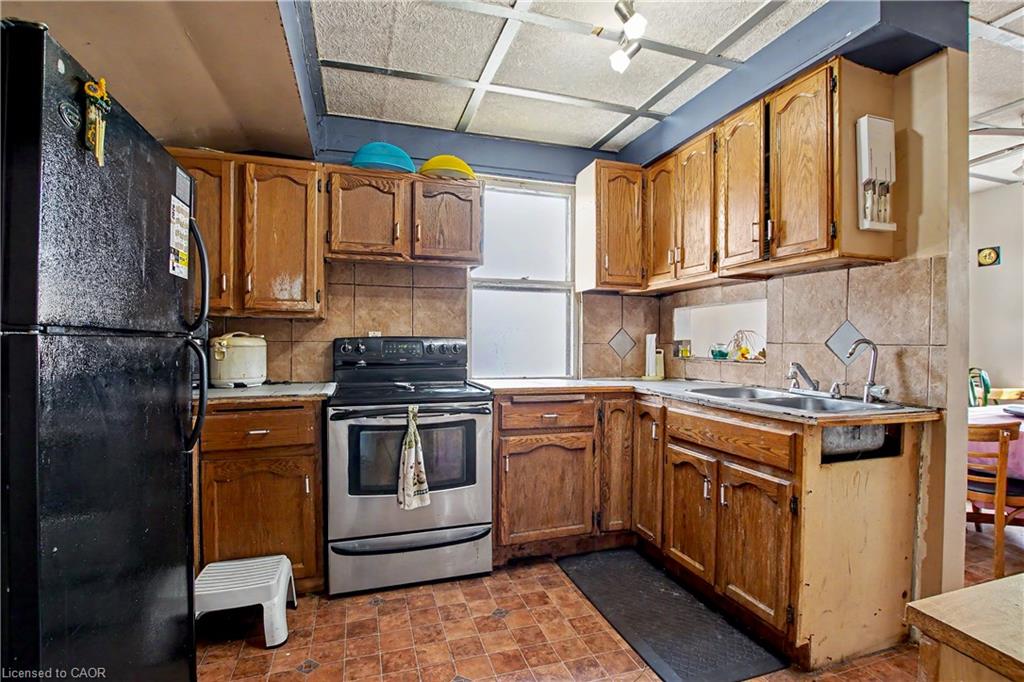 30 Hohner Avenue Property Photo 31
