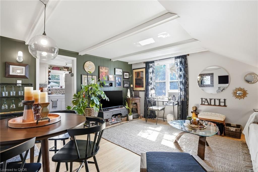 19 Victoria Street Property Photo 19
