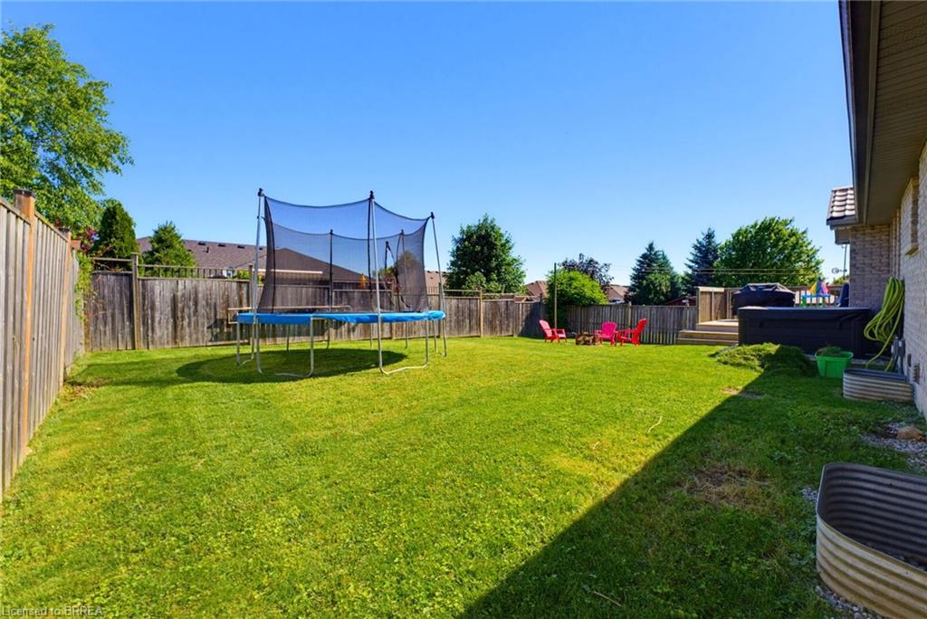 21 Mansfield Drive Property Photo 23