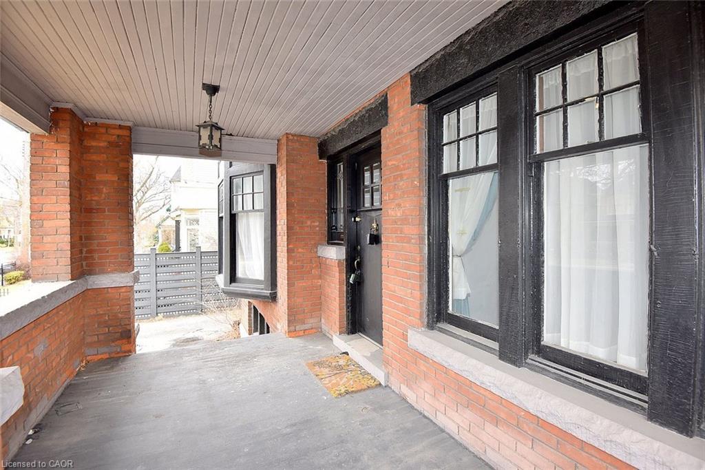 103 Sherman Avenue S Property Photo 3