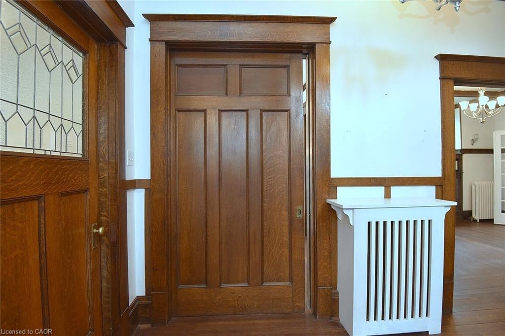 103 Sherman Avenue S Property Photo 4
