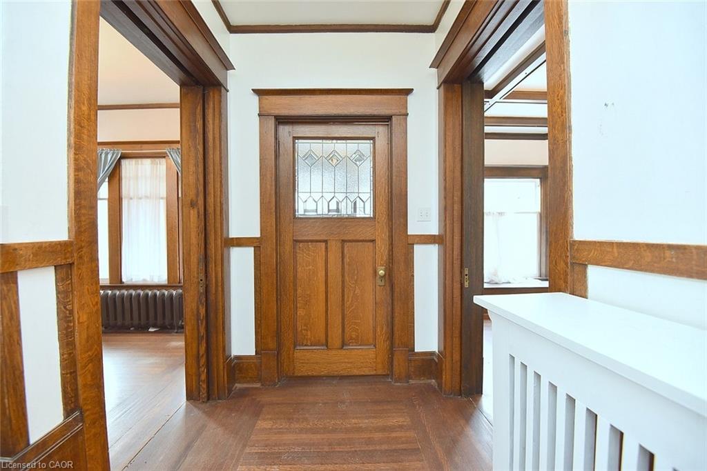 103 Sherman Avenue S Property Photo 5