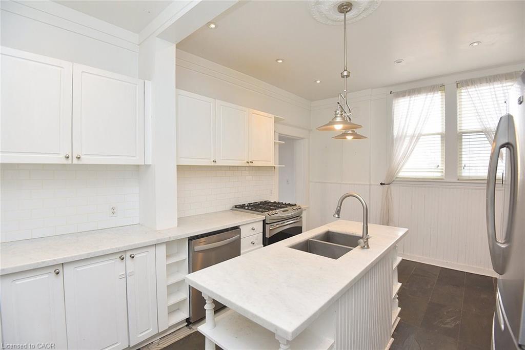 103 Sherman Avenue S Property Photo 13