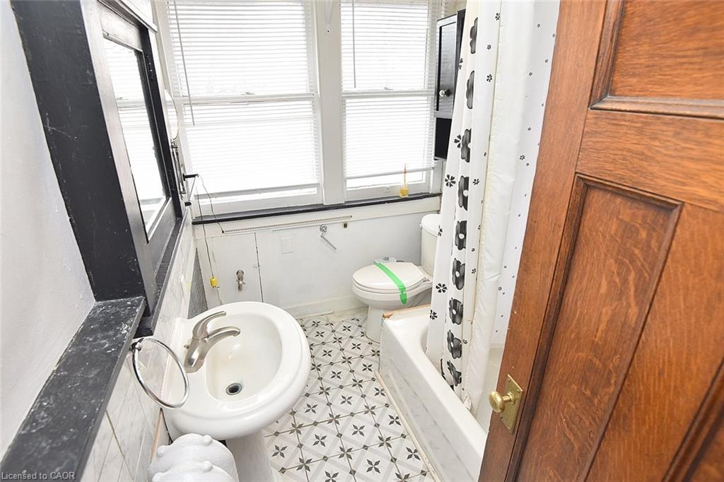 103 Sherman Avenue S Property Photo 33