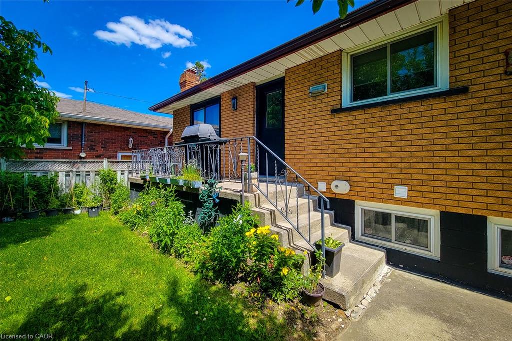12 Maitland Avenue Property Photo 5