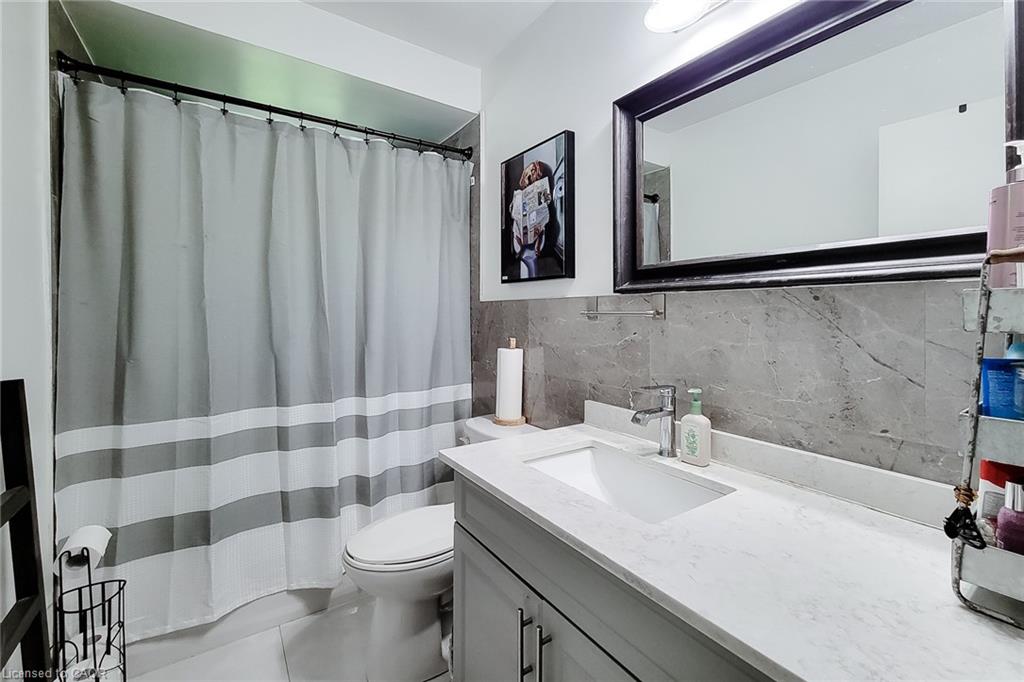12 Maitland Avenue Property Photo 33