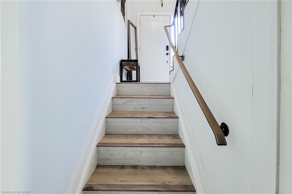 12 Maitland Avenue Property Photo 36