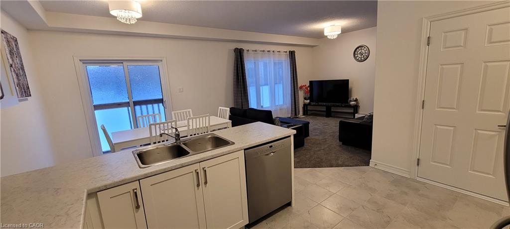 12 Mitchell Avenue Property Photo 16