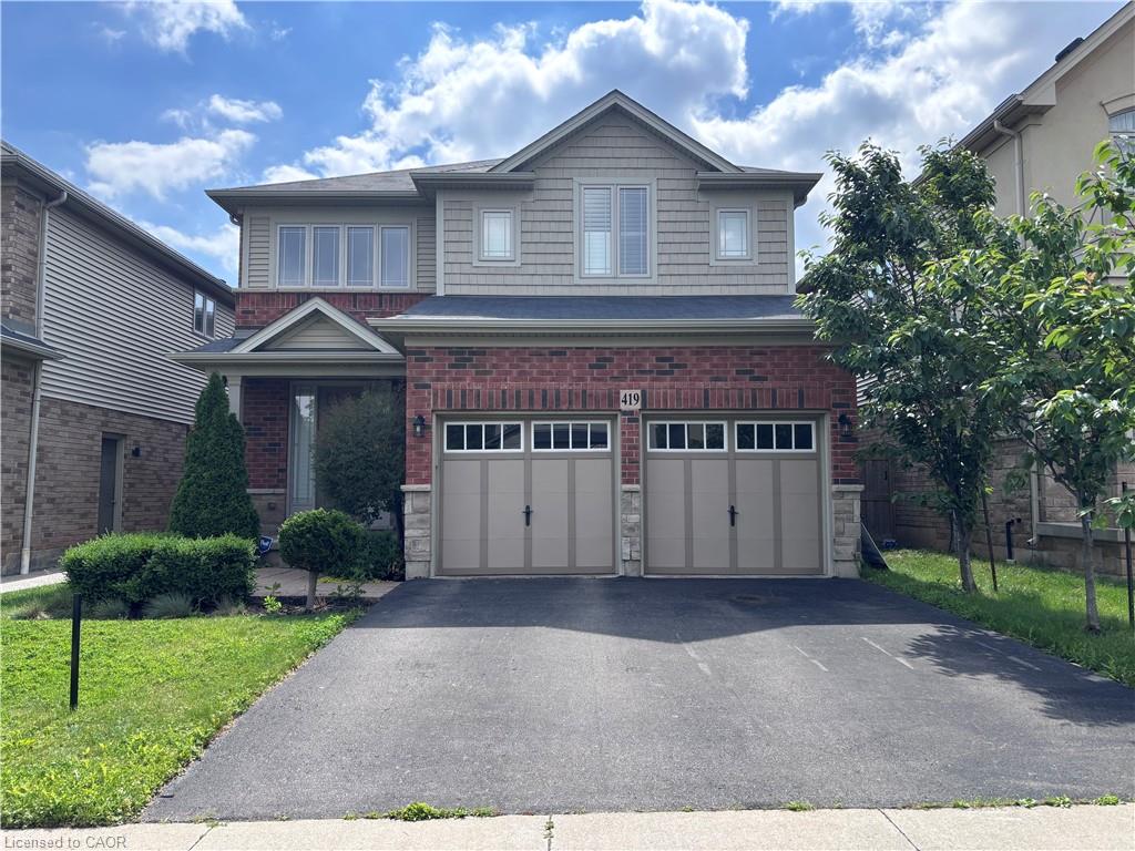 419 Macintosh Drive Property Photo 1