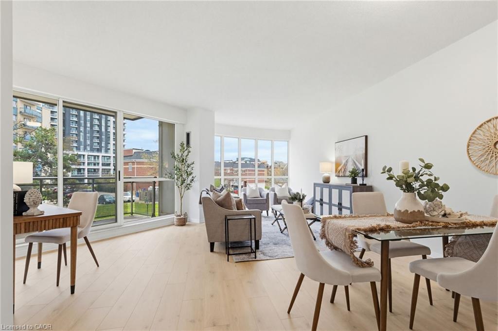 311-2511 Lakeshore Road W Property Photo 10