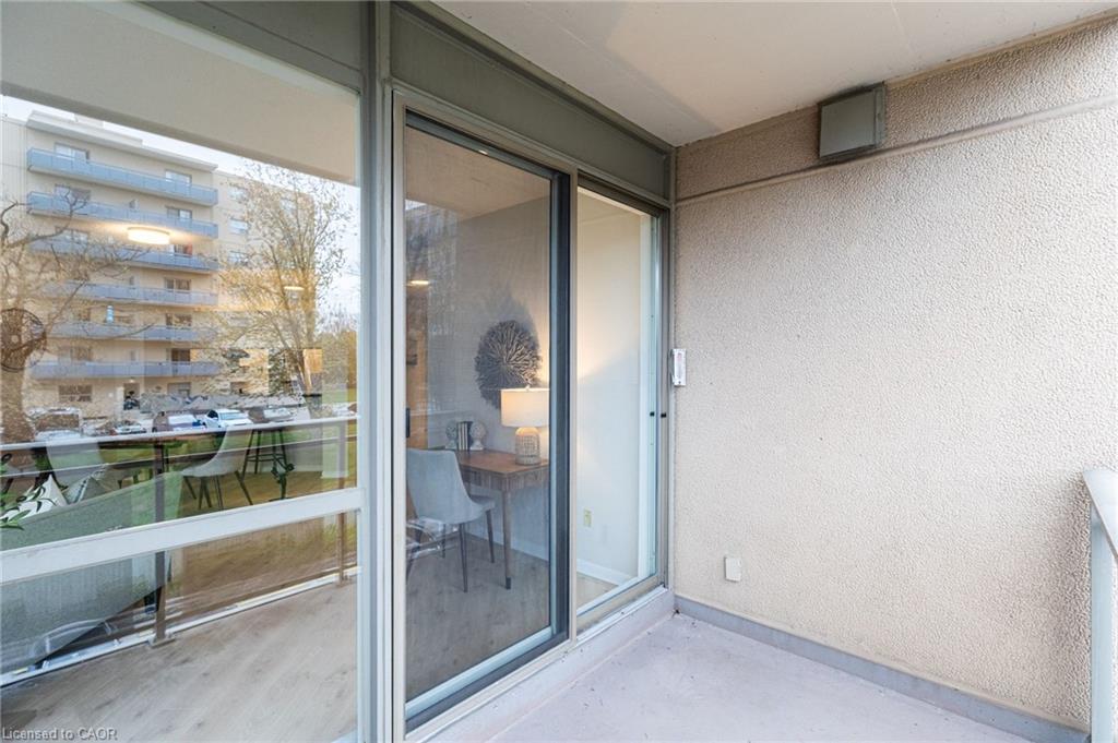 311-2511 Lakeshore Road W Property Photo 31