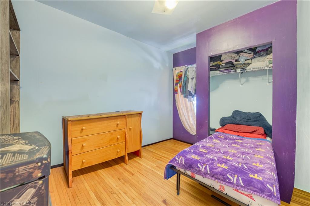 115 Collingwood Street Property Photo 10