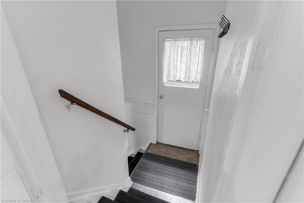 569 Crane Court Property Photo 19