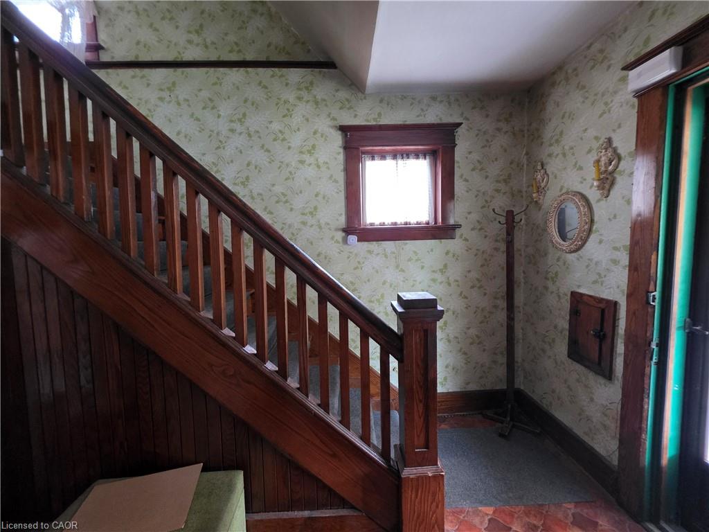 20 Fairview Avenue Property Photo 21