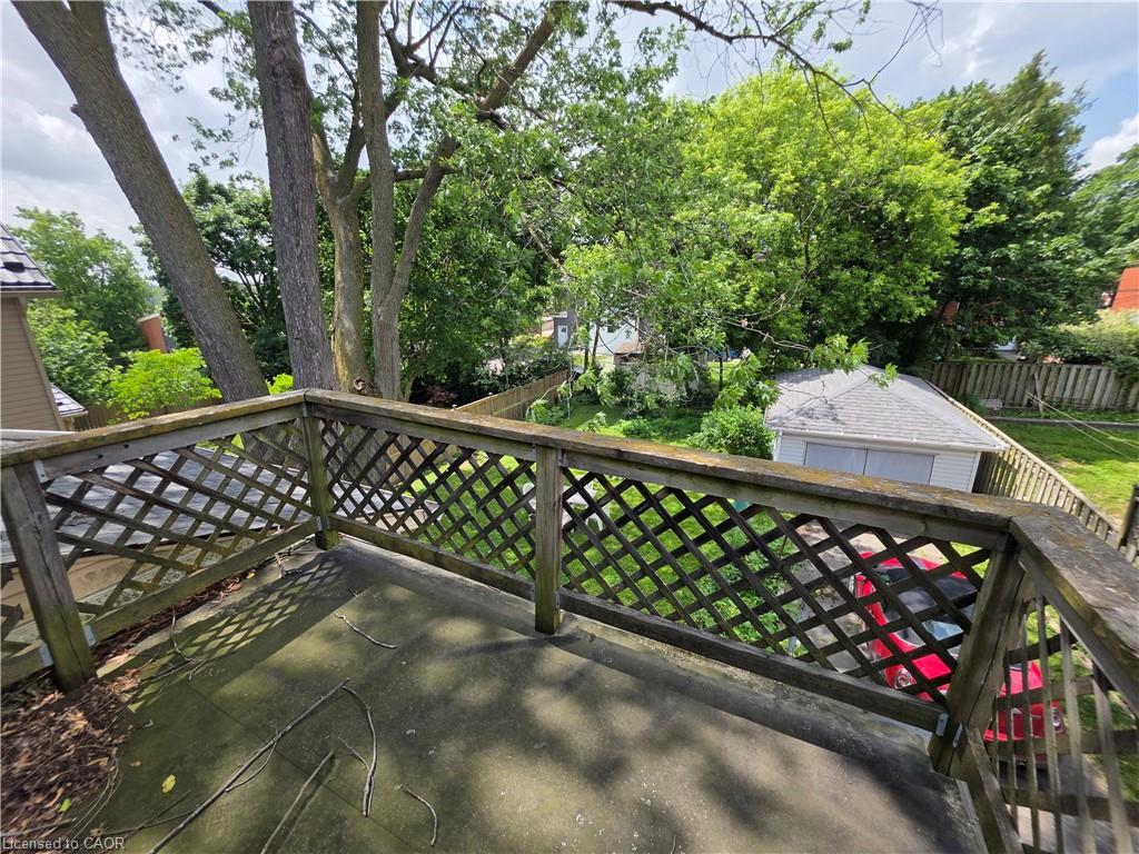 20 Fairview Avenue Property Photo 28