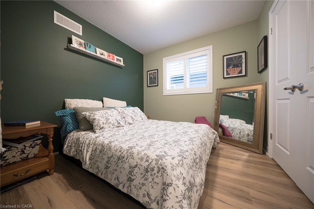 73 Eleanor Avenue Property Photo 23