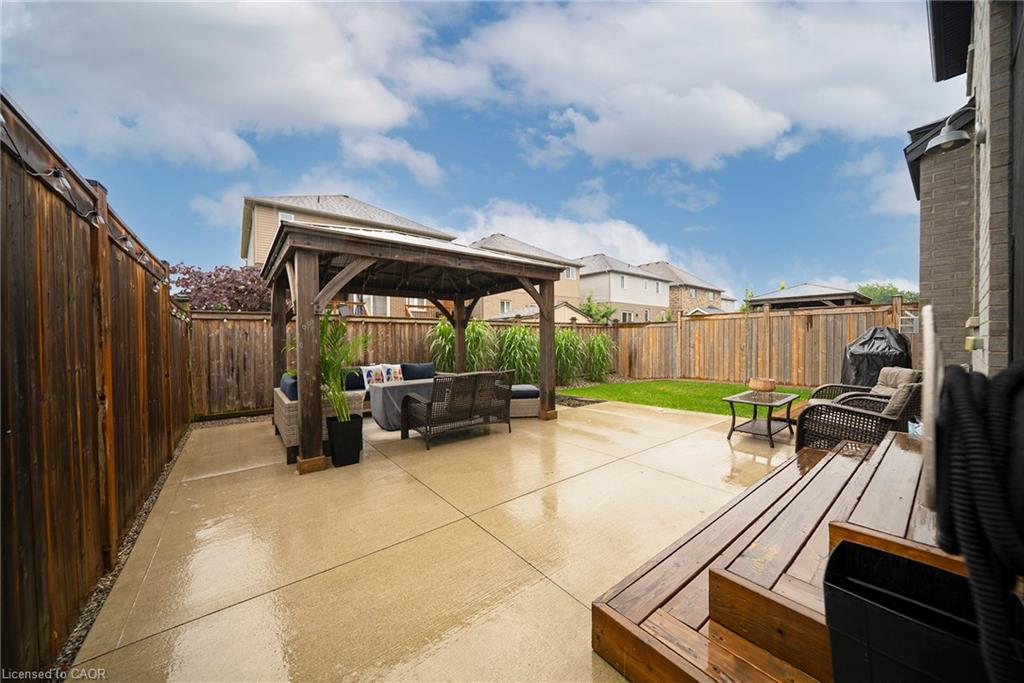 73 Eleanor Avenue Property Photo 34