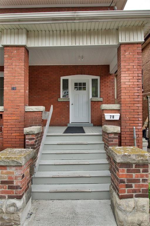 3-70 Spadina Avenue Property Photo 5