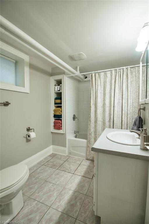 3-70 Spadina Avenue Property Photo 12