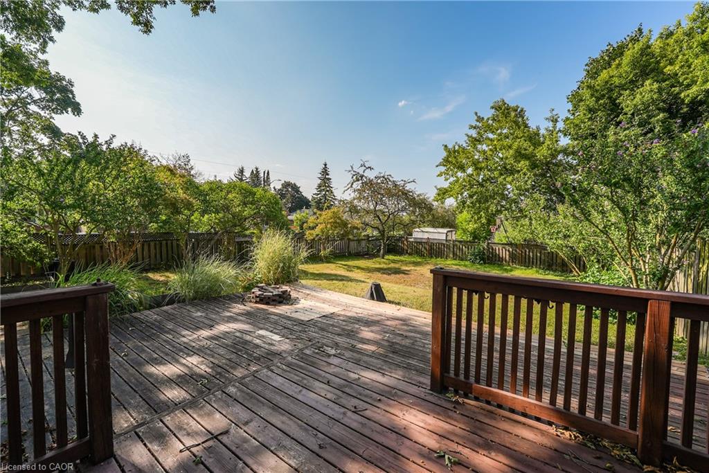 9 Arlington Avenue Property Photo 18