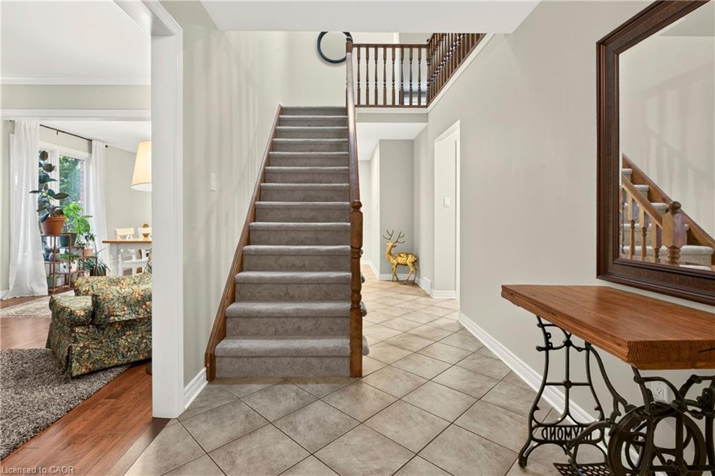 4507 Ivy Gardens Crescent Property Photo 6
