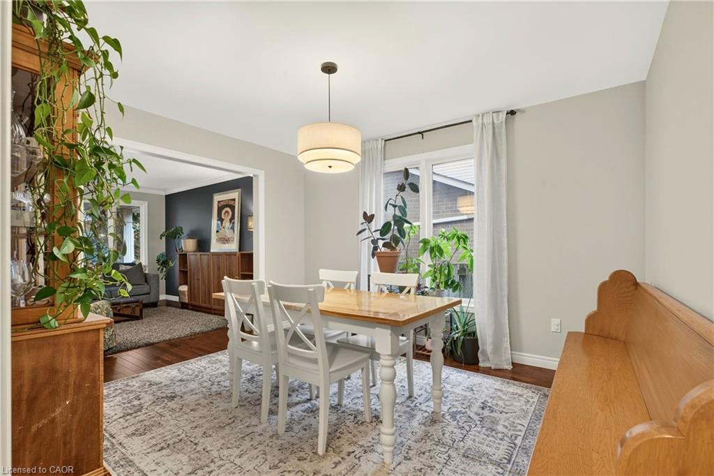 4507 Ivy Gardens Crescent Property Photo 12