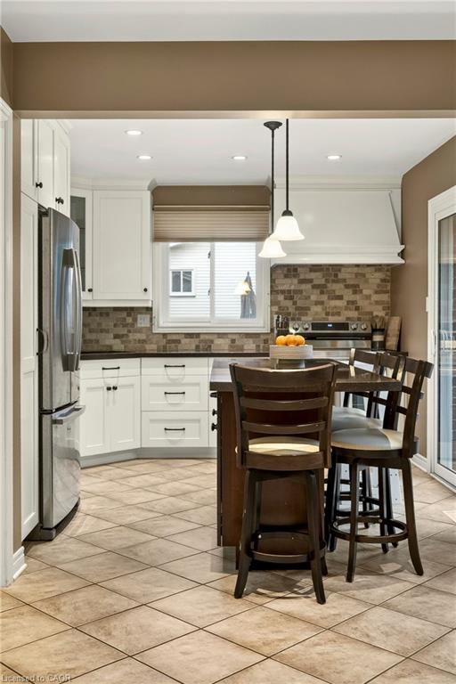 4507 Ivy Gardens Crescent Property Photo 16