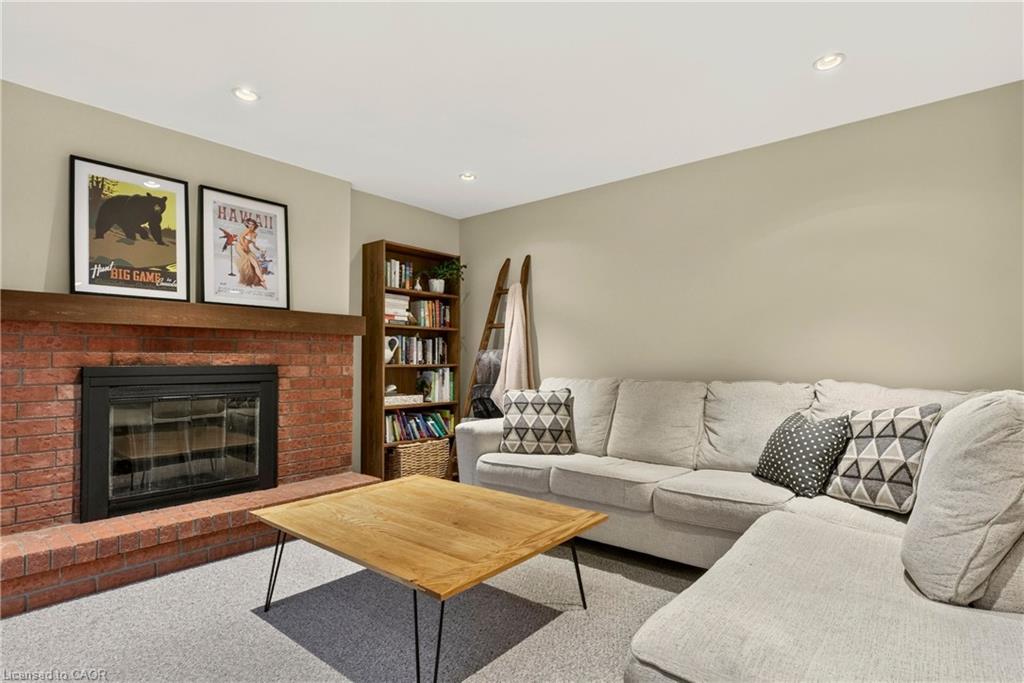 4507 Ivy Gardens Crescent Property Photo 20