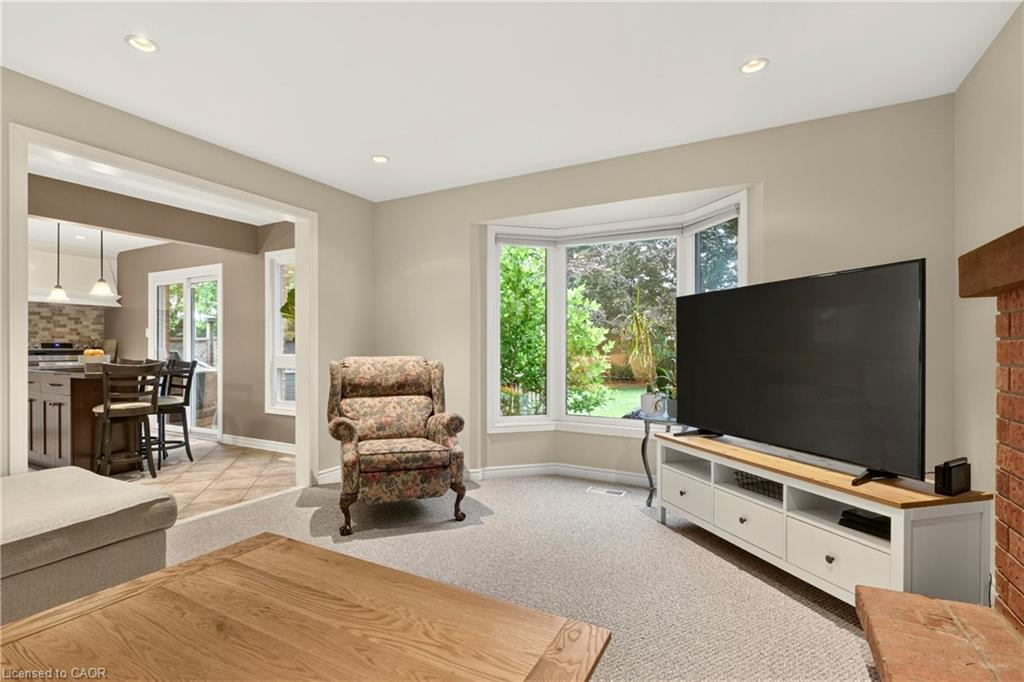4507 Ivy Gardens Crescent Property Photo 23