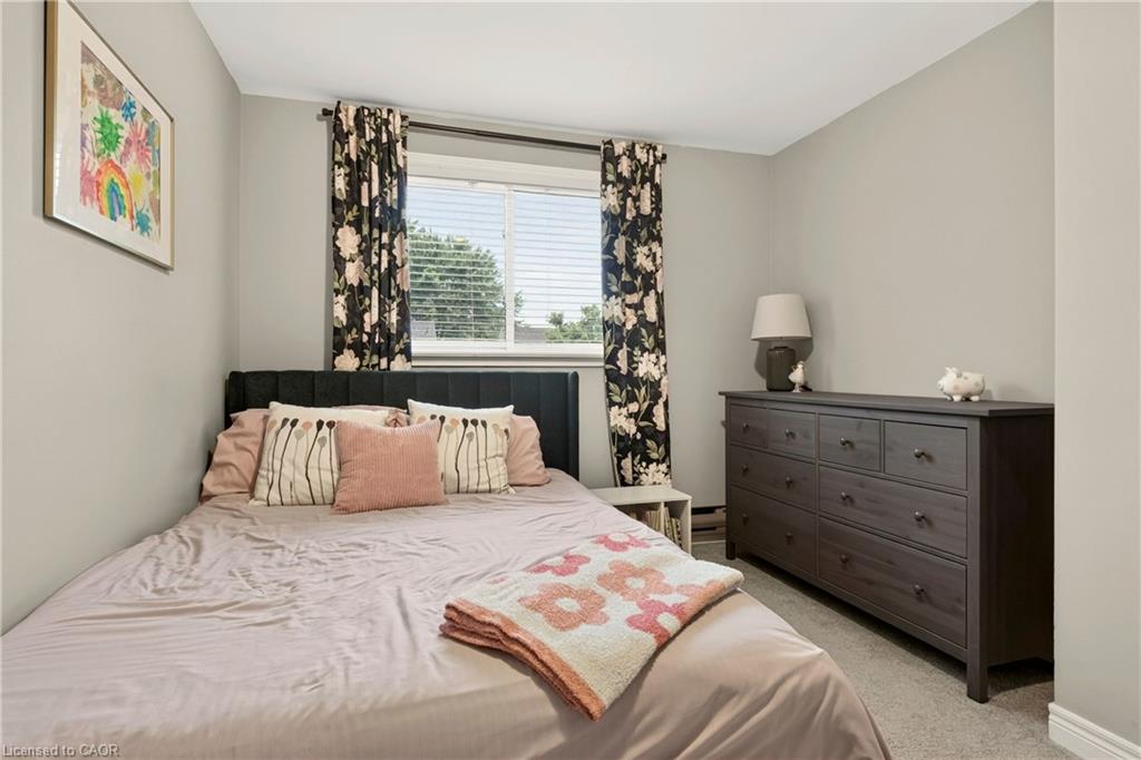 4507 Ivy Gardens Crescent Property Photo 32