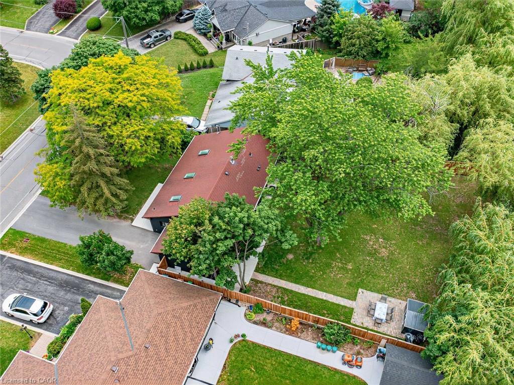 13 Swanhurst Boulevard Property Photo 3